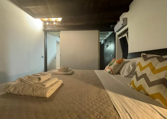 In Ancient Appartement